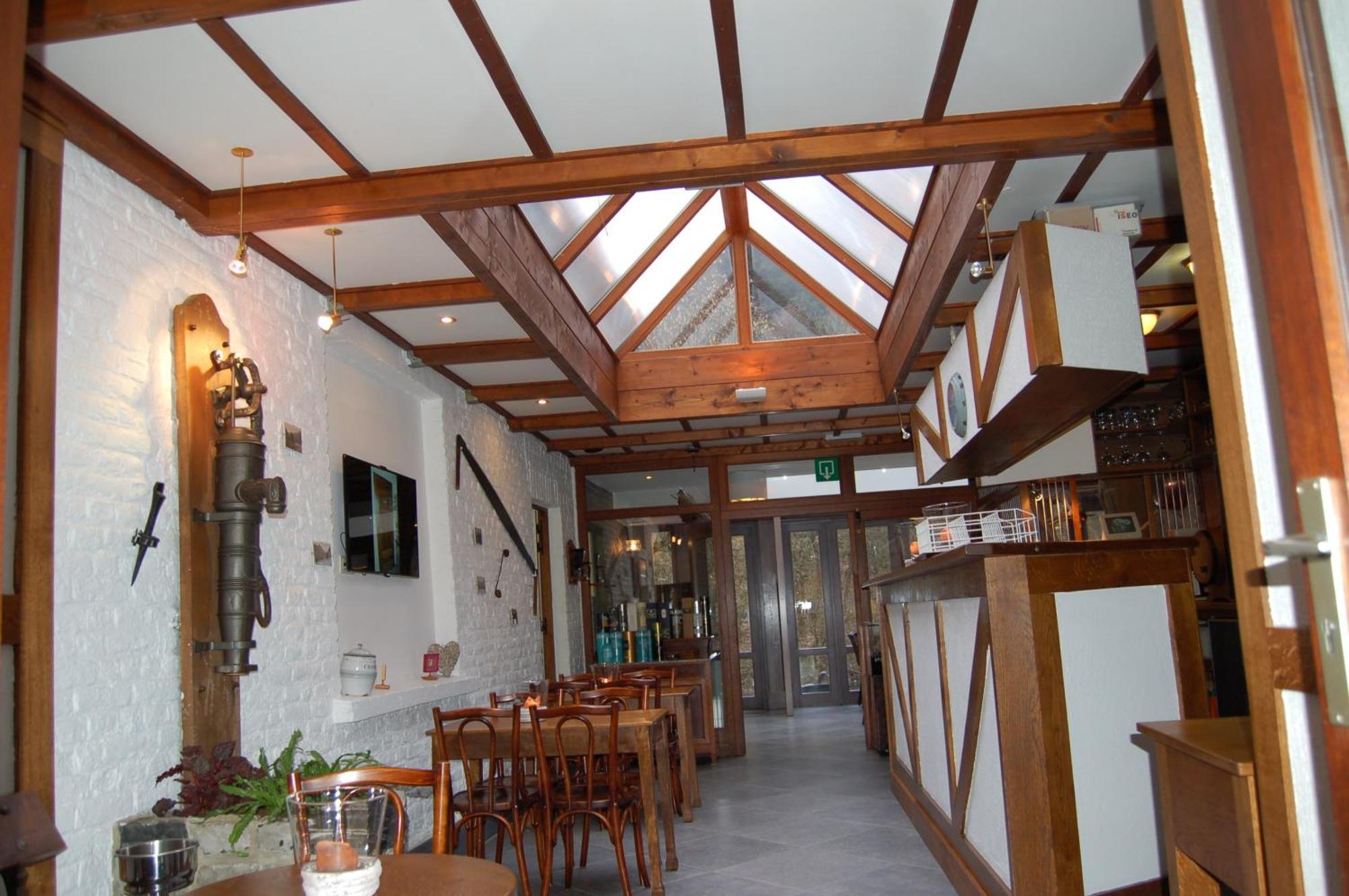 费瑞雷斯 拉菲姆餐厅饭店酒店 外观 照片